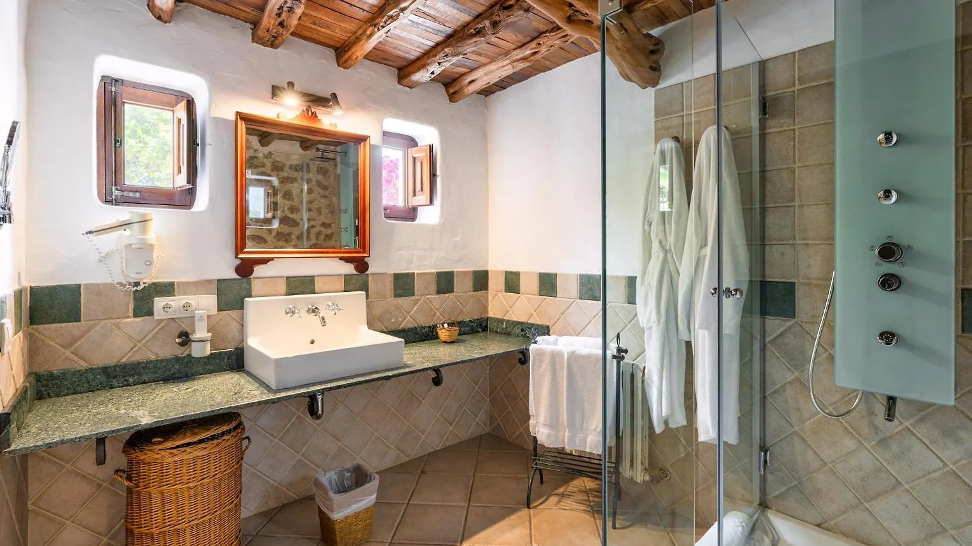 Gospodarstwo agroturystyczne Agroturismo Can Gall Sant Llorenc de Balafia Hiszpania